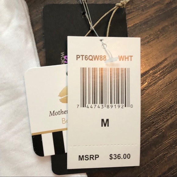 🛍🆕 Pink Lotus Open Back Top in White - Picture 3 of 4